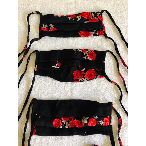 Floral Reformation Masks - Picture 2 of 6